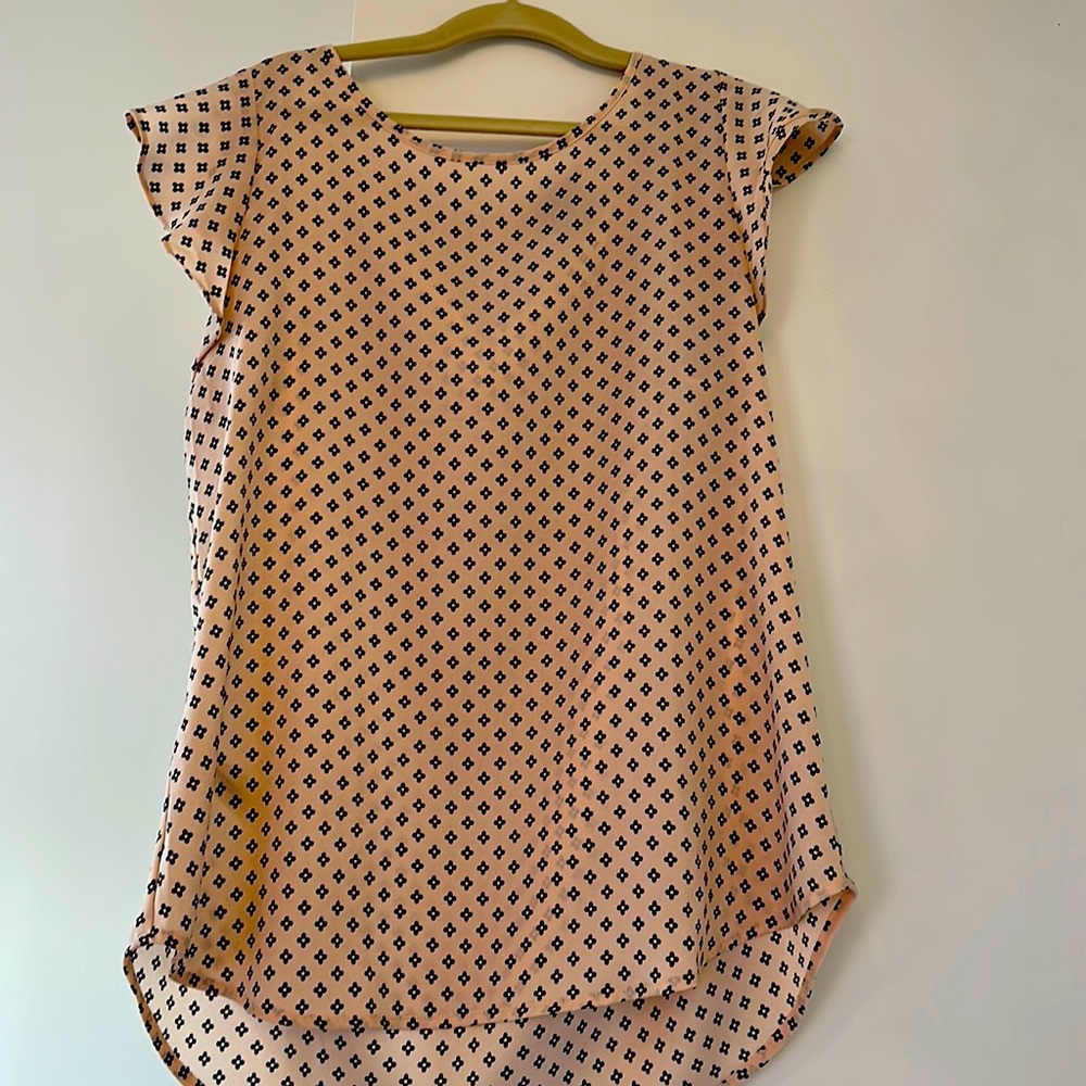 Ann Taylor Medium light pink blouse with ruffle cap sleeves